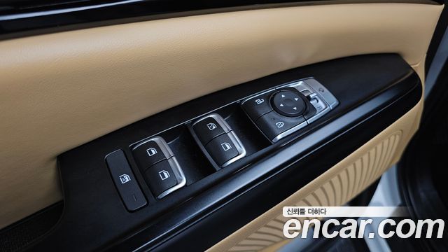Kia Carnival (IV) Diesel 9-Seater Prestige 2023 — фото 16