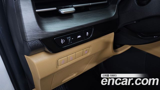 Kia Carnival (IV) Diesel 9-Seater Prestige 2023 — фото 17