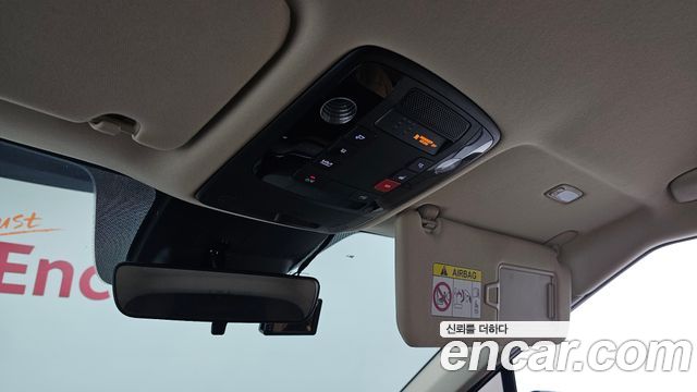 Kia Carnival (IV) Diesel 9-Seater Prestige 2023 — фото 19