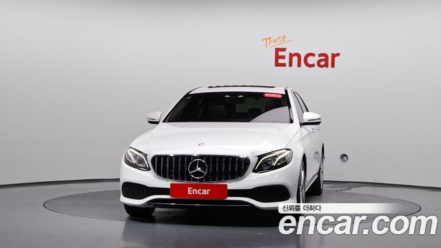 Mercedes-Benz E-Class (W213) E220d Avantgarde 2017 — фото 3