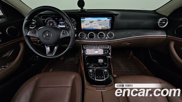 Mercedes-Benz E-Class (W213) E220d Avantgarde 2017 — фото 7