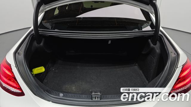 Mercedes-Benz E-Class (W213) E220d Avantgarde 2017 — фото 20