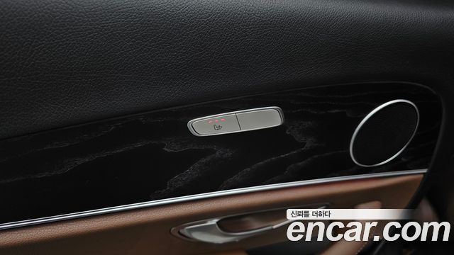 Mercedes-Benz E-Class (W213) E220d Avantgarde 2017 — фото 33