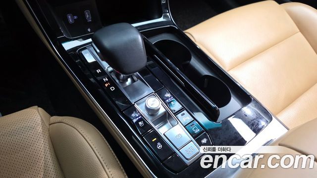 Kia K7 Premier 2.5 GDI Noblesse 2020 — фото 9