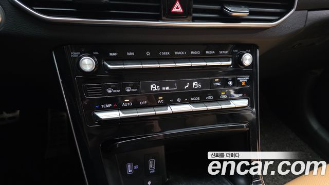 Kia K7 Premier 2.5 GDI Noblesse 2020 — фото 18