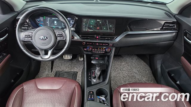 Kia Niro 1.6 HEV Noblesse Special 2020 — фото 7