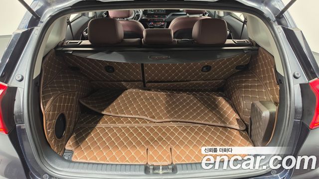 Kia Niro 1.6 HEV Noblesse Special 2020 — фото 18