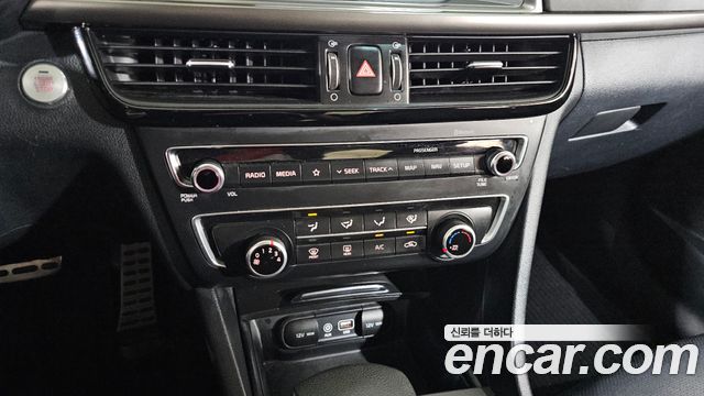 Kia K5 (II) 2.0 SX Style Edition 2018 — фото 20