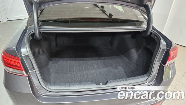 Kia K5 (II) 2.0 SX Style Edition 2018 — фото 33