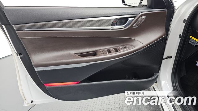 Hyundai Grandeur (IG) 3.0 Exclusive 2018 — фото 24