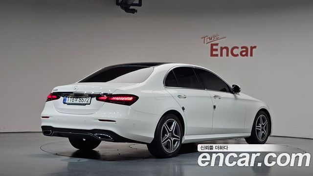 Mercedes-Benz E-Class (W213) E250 AMG Line 2023 — фото 2