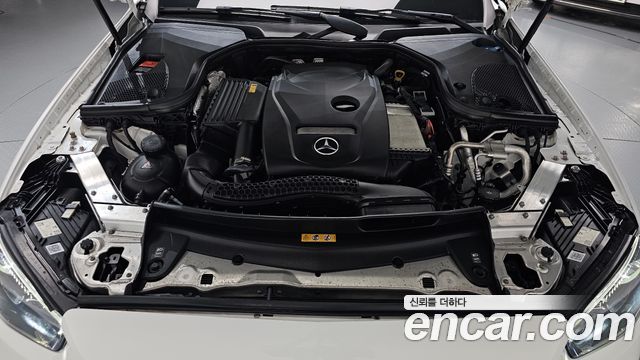 Mercedes-Benz E-Class (W213) E250 AMG Line 2023 — фото 6