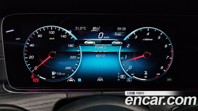 Mercedes-Benz E-Class (W213) E250 AMG Line 2023 — фото 8