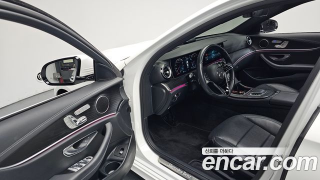 Mercedes-Benz E-Class (W213) E250 AMG Line 2023 — фото 10