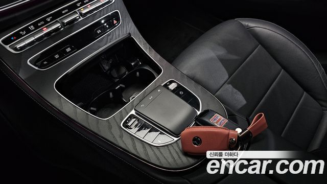 Mercedes-Benz E-Class (W213) E250 AMG Line 2023 — фото 16