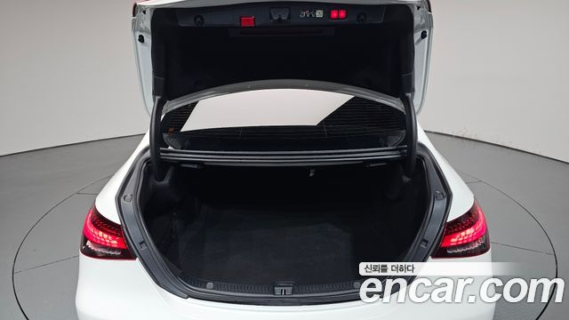 Mercedes-Benz E-Class (W213) E250 AMG Line 2023 — фото 20