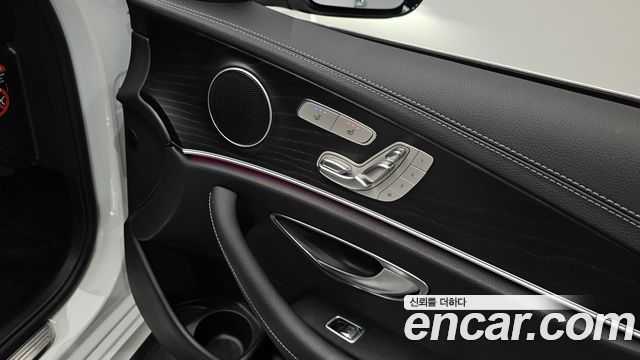 Mercedes-Benz E-Class (W213) E250 AMG Line 2023 — фото 29