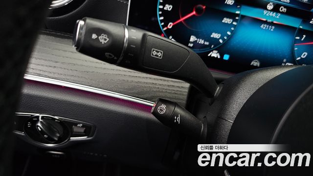 Mercedes-Benz E-Class (W213) E250 AMG Line 2023 — фото 36