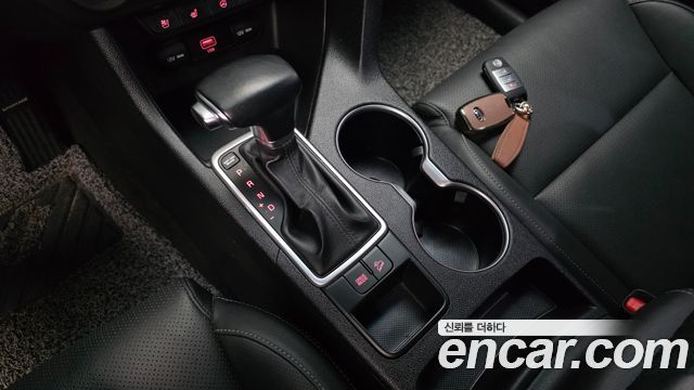 Kia Sportage The Bold Diesel 2.0 2WD Prestige 2019 — фото 9