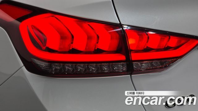 Genesis G80 3.3 GDI AWD Premium Luxury 2020 — фото 23