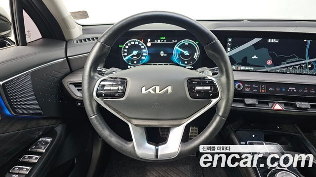 Kia K8 Hybrid Signature 2022 — фото 15