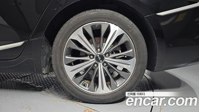 Kia K8 Hybrid Signature 2022 — фото 21