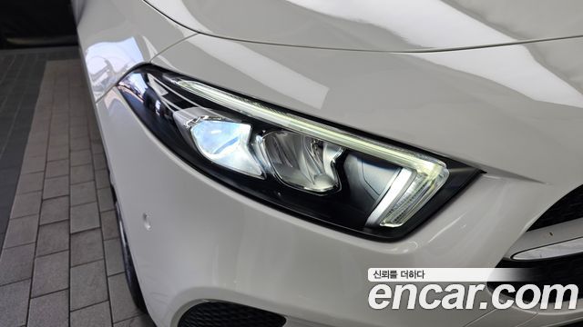 Mercedes-Benz A-Class (W177) A220 Hatchback 2019 — фото 22