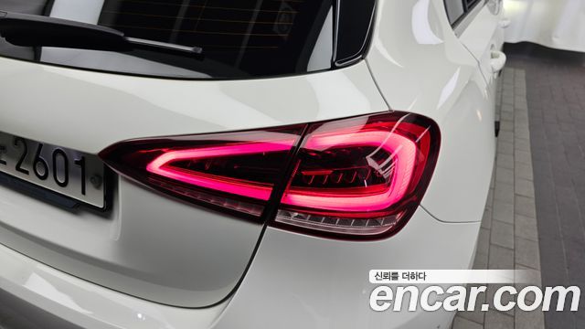 Mercedes-Benz A-Class (W177) A220 Hatchback 2019 — фото 23