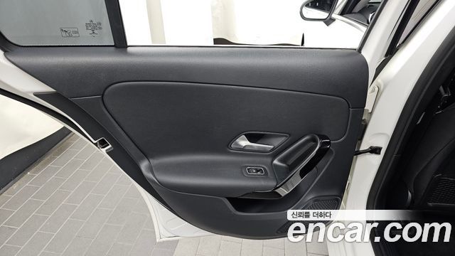 Mercedes-Benz A-Class (W177) A220 Hatchback 2019 — фото 25