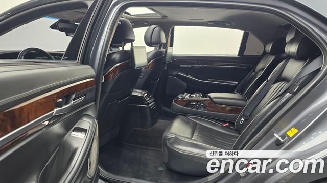 Genesis EQ900 5.0 GDI AWD Prestige 2016 — фото 12