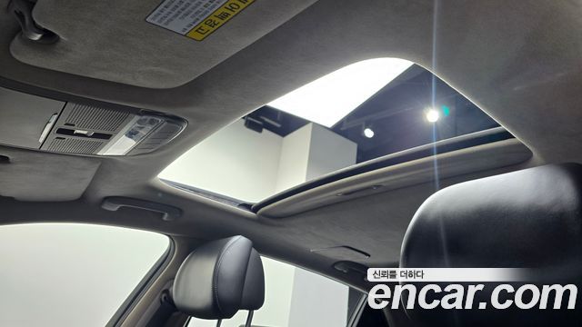 Genesis EQ900 5.0 GDI AWD Prestige 2016 — фото 17