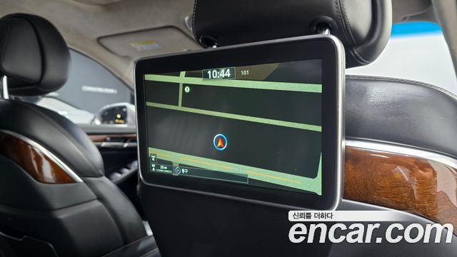 Genesis EQ900 5.0 GDI AWD Prestige 2016 — фото 19