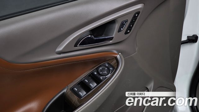 Chevrolet Malibu 2.0 Turbo LTZ Premium 2017 — фото 20