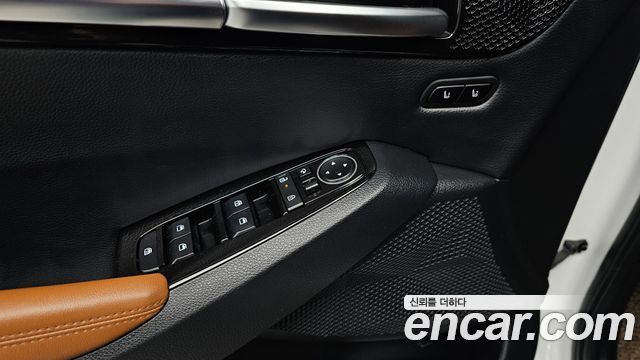 Kia Seltos Gasoline 1.6 Turbo 2WD Signature 2024 — фото 18