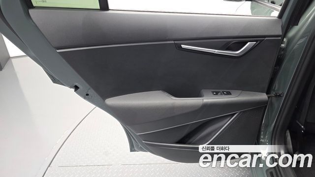 Kia Niro Signature 2022 — фото 25