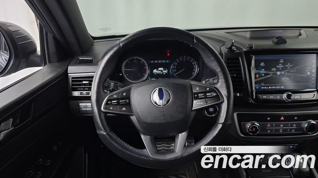 KG Mobility (SsangYong) Rexton Sports Khan Diesel 2.2 4WD Dynamic Edition (5-Link) 2021 — фото 18