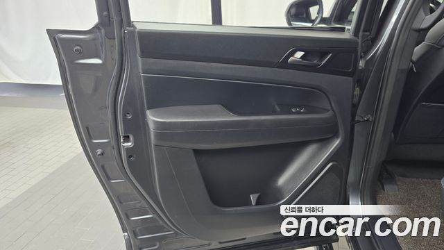KG Mobility (SsangYong) Rexton Sports Khan Diesel 2.2 4WD Dynamic Edition (5-Link) 2021 — фото 31