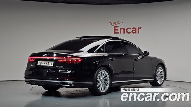 Audi A8 (D5) 55 TFSI Quattro LWB 2020 — фото 2