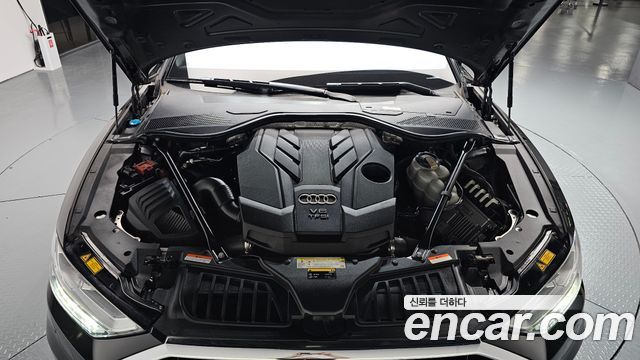 Audi A8 (D5) 55 TFSI Quattro LWB 2020 — фото 6