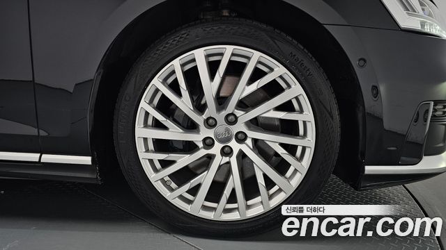 Audi A8 (D5) 55 TFSI Quattro LWB 2020 — фото 21