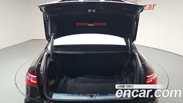 Audi A8 (D5) 55 TFSI Quattro LWB 2020 — фото 35