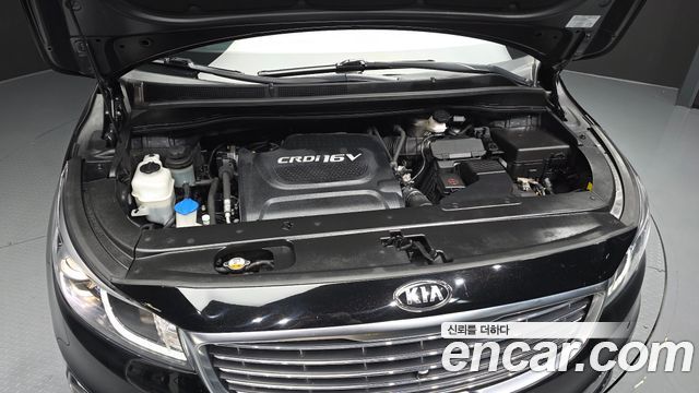 Kia Carnival 9-seater Noblesse 2017 — фото 6