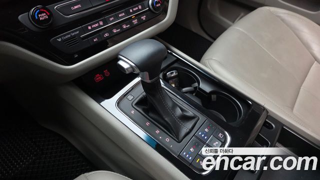 Kia Carnival 9-seater Noblesse 2017 — фото 9