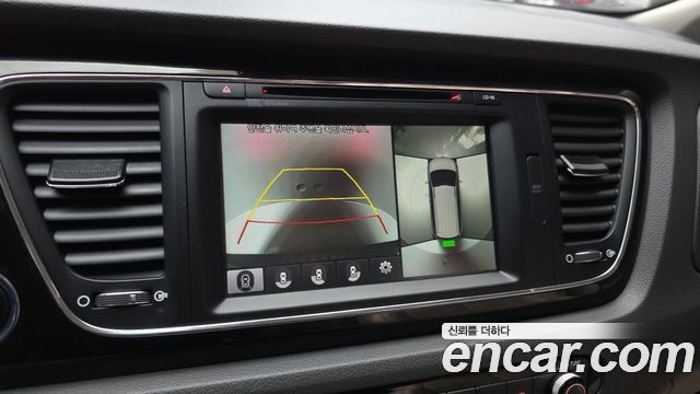 Kia Carnival 9-seater Noblesse 2017 — фото 15