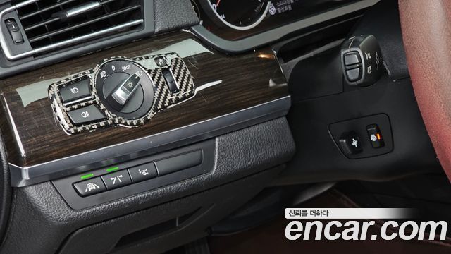 BMW 7 Series (F01) 740Li 2013 — фото 13