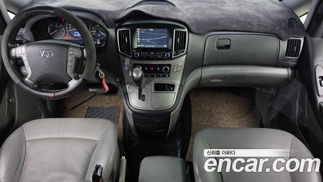 Hyundai Grand Starex Van 5-Seater Modern 2019 — фото 7
