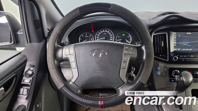 Hyundai Grand Starex Van 5-Seater Modern 2019 — фото 13