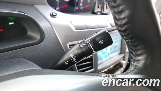 KG Mobility (SsangYong) Korando Turismo 4WD TX 9-seater 2018 — фото 19