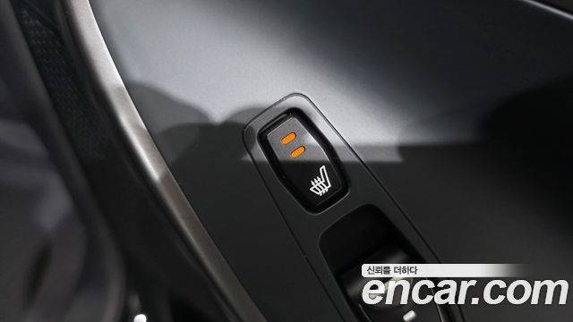 Hyundai Santa Fe The Prime Diesel 2.0 2WD Premium 2016 — фото 29