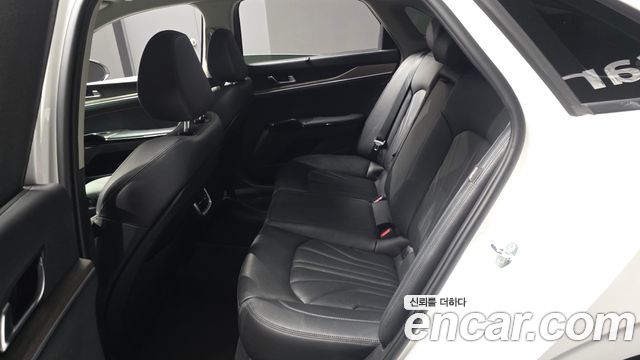 Kia K5 (III) 1.6 Turbo Signature 2021 — фото 16
